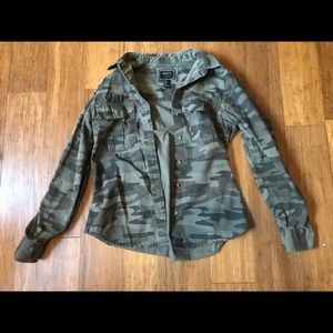 Camo Light Weight Jacket